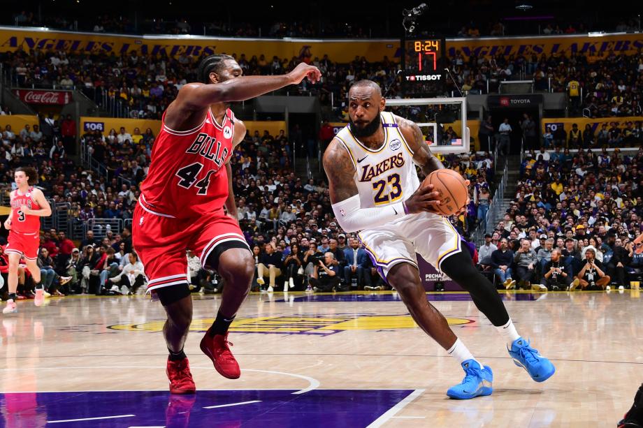 [图]NBA-湖东谈主主场115-146惨败公牛 际遇两连败